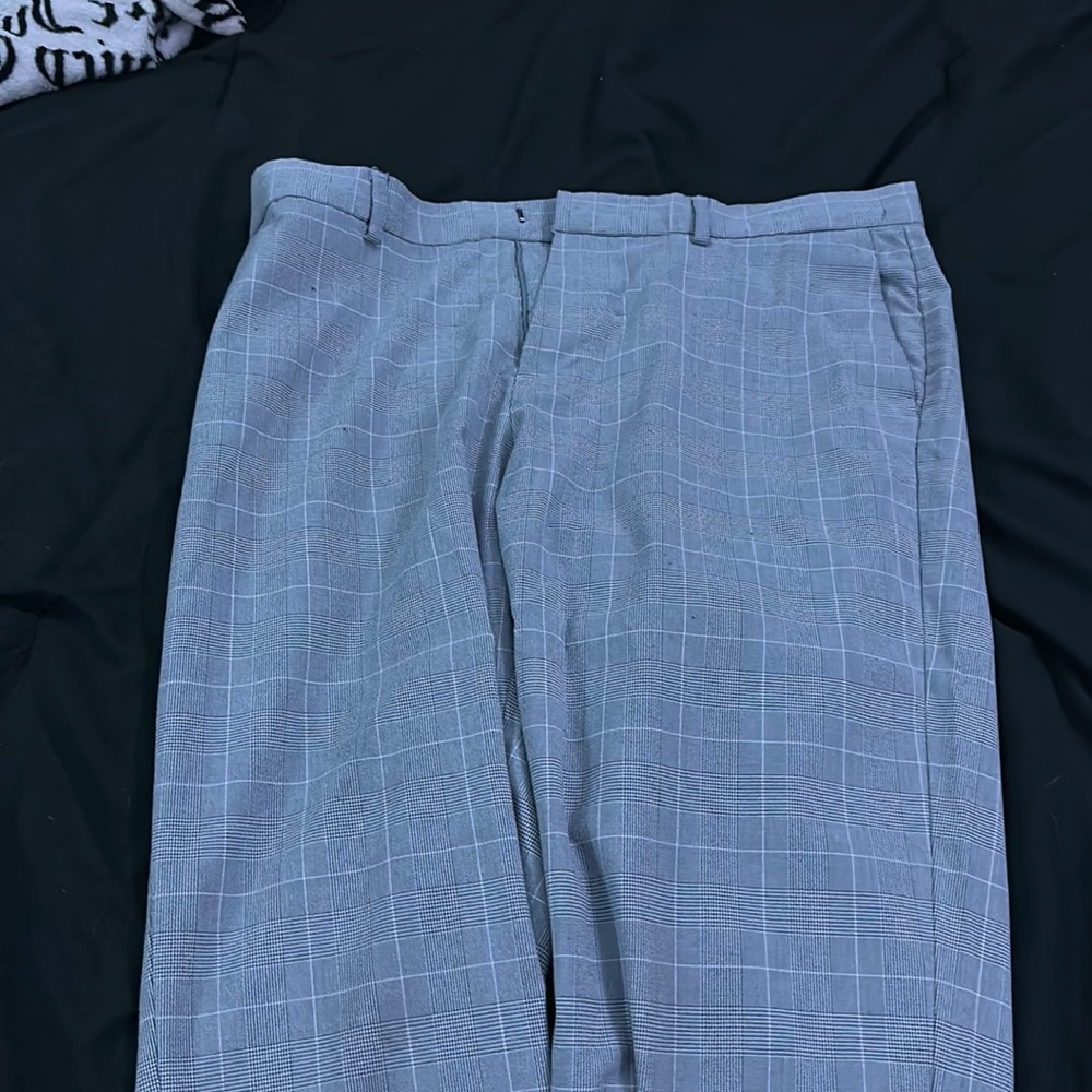 HM dress pants send offers